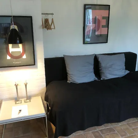 Kathrines Bed & Breakfast 4*